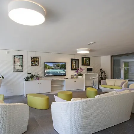 Serenissima Apart-hotel