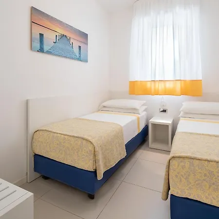 Serenissima Aparthotel 3*