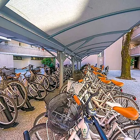 Serenissima Apartmanhotel 4*
